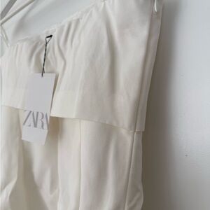 Zara Ivory Sleeveless Blouse